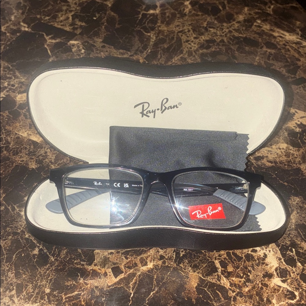Ray-Ban Black/Blue Eyeglasses with Branded Case and Cleaning Cloth